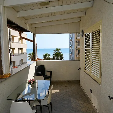 Apartment Dream House Durrës