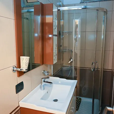 Dream House Apartment