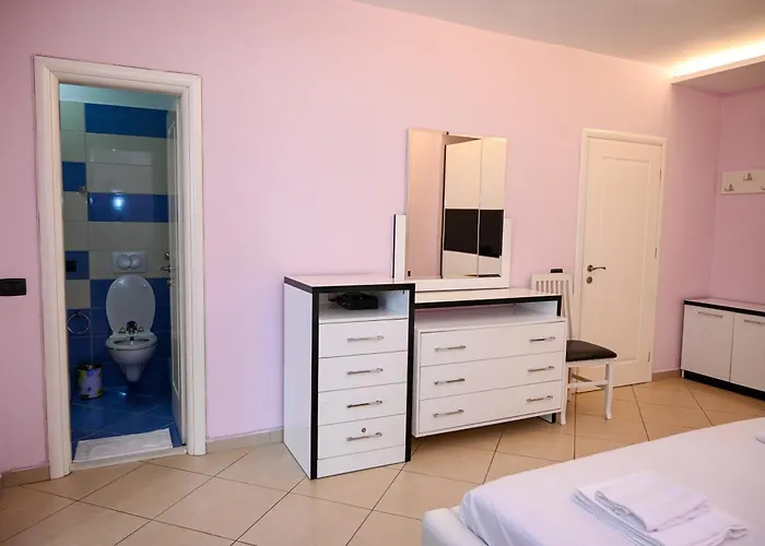 Dream House 公寓 *